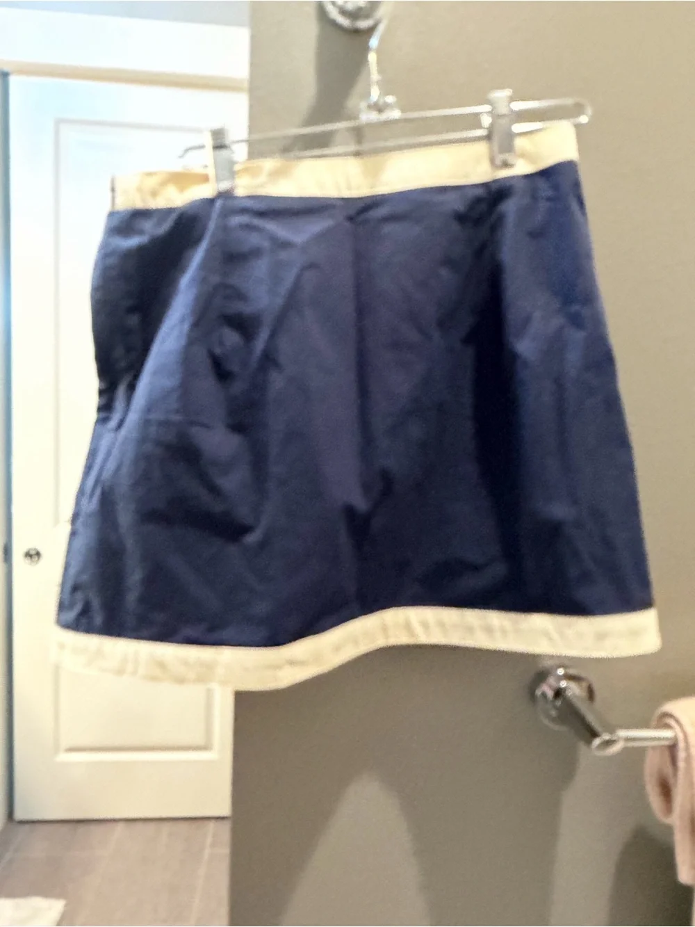 Commense Navy and Cream Cropped Skirt Set - Picture 6 of 7